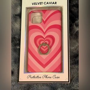 Velvet Caviar’s Sweetheart Case.